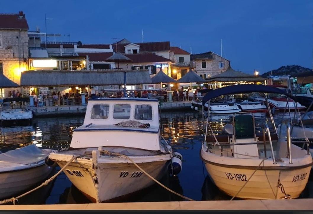 Appartamento Marla1 Vodice Esterno foto
