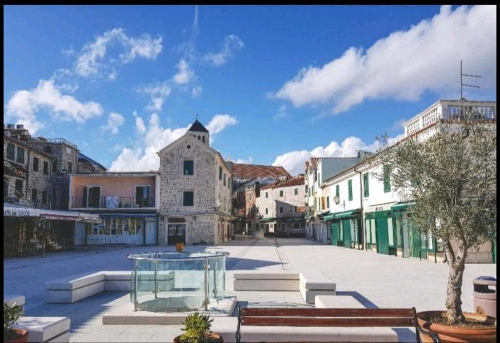 Appartamento Marla1 Vodice Esterno foto